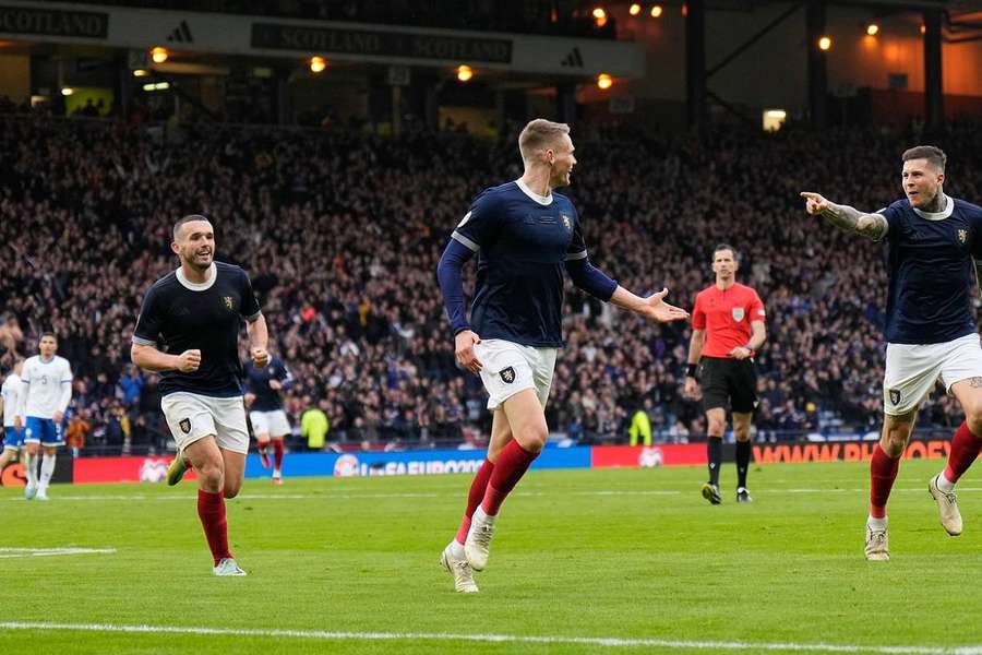 Un doublé de McTominay permet à l'Ecosse de l'emporter face à Chypre