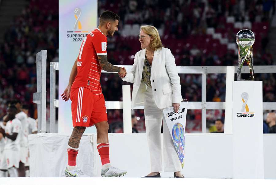 Donata Hopfen at the DFL Super Cup