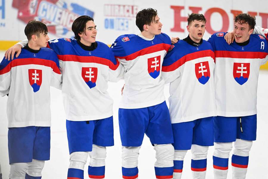 Slovenská osemnástka pokorila Kanadu. Slovenská osemnástka pokorila Kanadu.