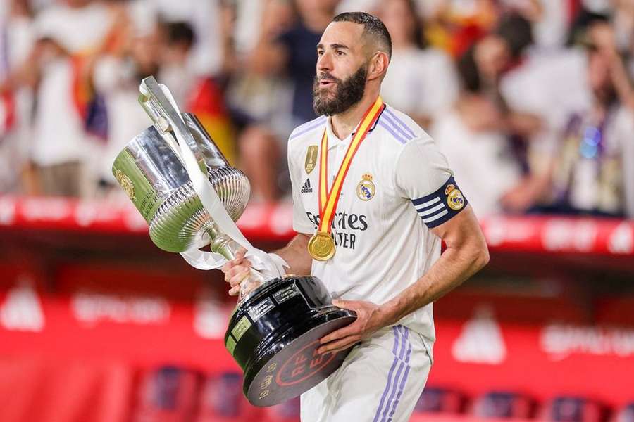 Al-Ittihad striker Benzema in Real Madrid talks about early retirement