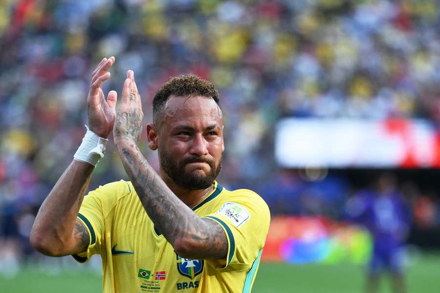 Konnte seine Tränen nicht zurückhalten: Neymar Konnte seine Tränen nicht zurückhalten: Neymar