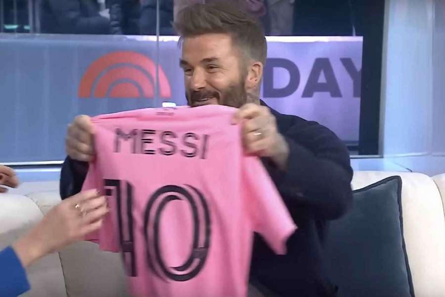 David Beckham cu tricoul lui Messi