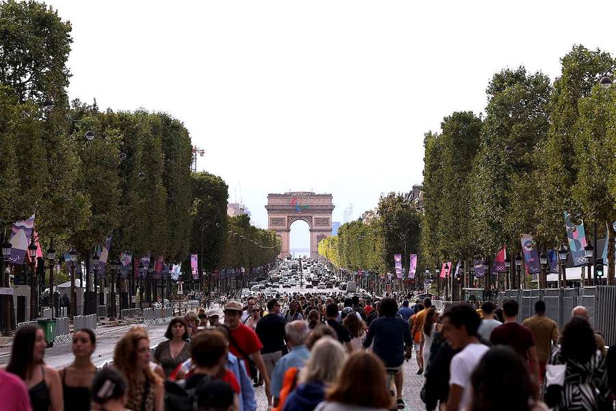 Les Champs-Elysées et la Concorde pour ouvrir les Paralympiques