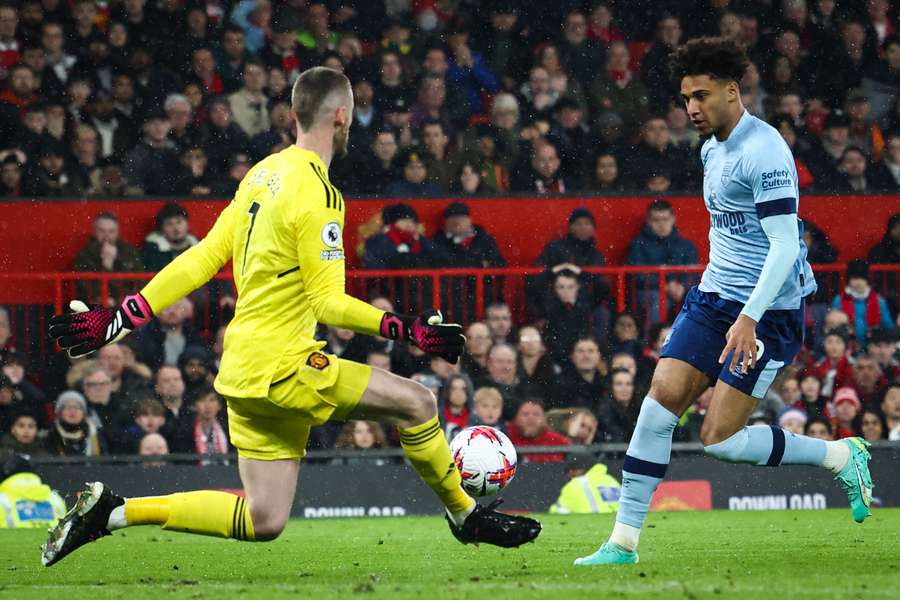 De Gea apareceu para bloquear única chance do Brentford