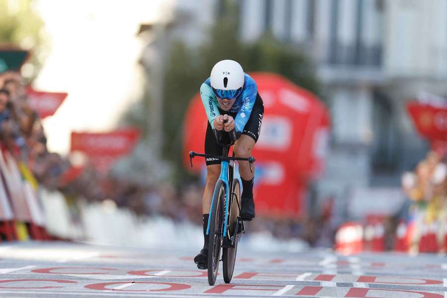 La Vuelta 2026 prenderà il via da Montecarlo con una breve cronometro La Vuelta 2026 prenderà il via da Montecarlo con una breve cronometro