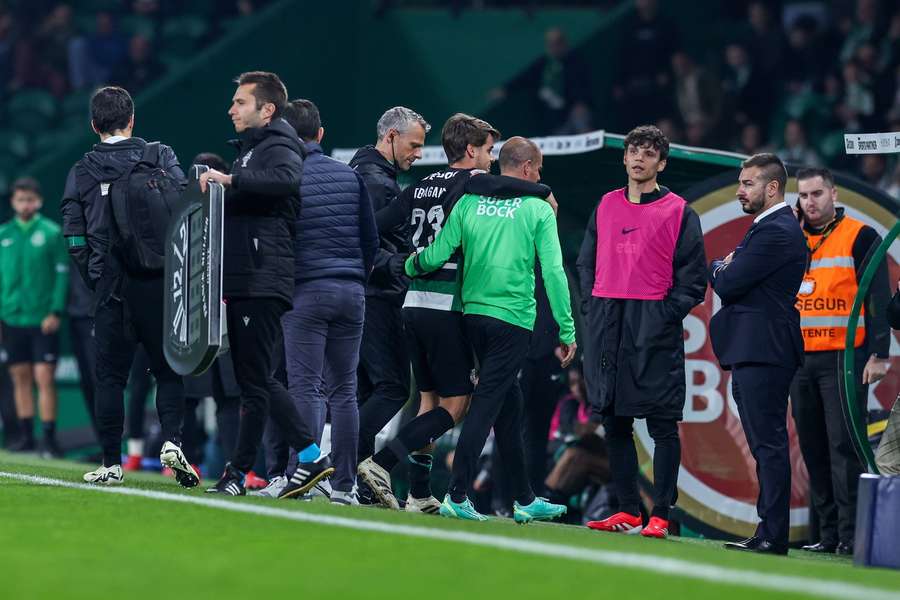 Daniel Bragança saiu lesionado do jogo com o Arouca