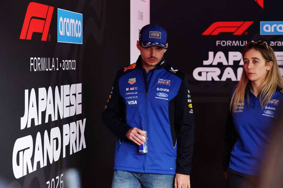 Verstappen sa postaral o rozruch.