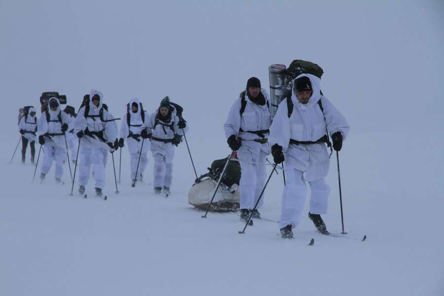 The FC Midtjylland players and staff must go through many ordeals on their survival trips
