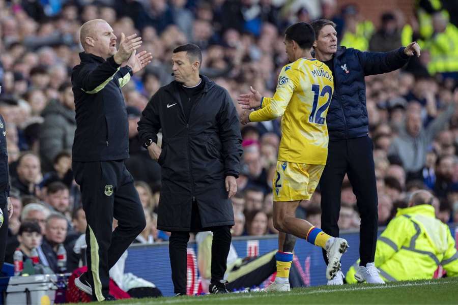 Sean Dyche, entrenador del Everton