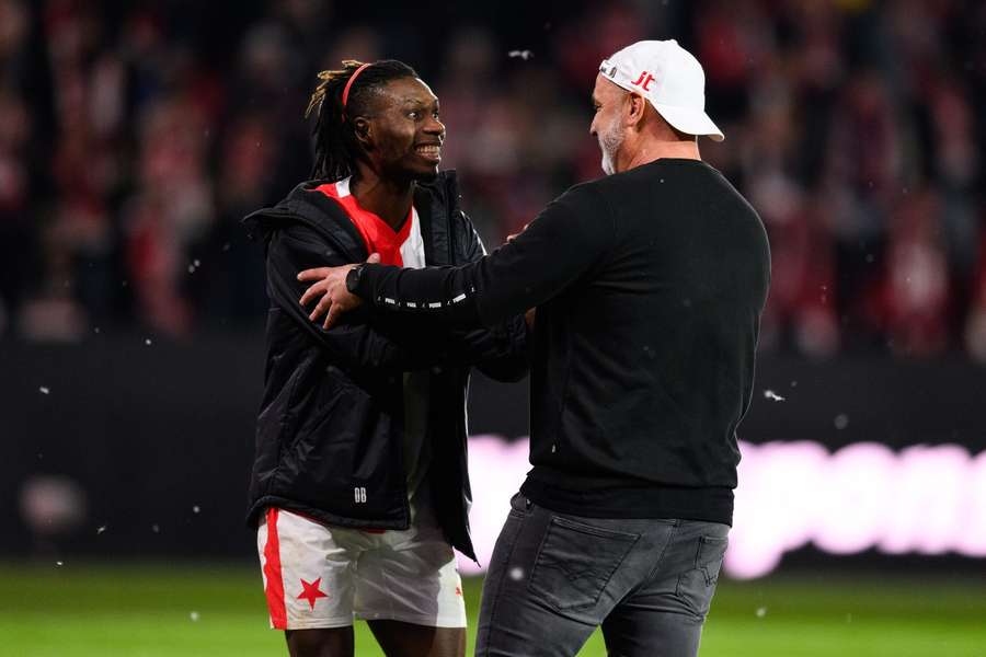 Igoh Ogbu je pilířem obranných řad Slavie.