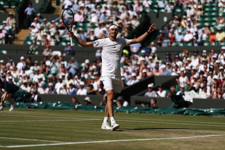 Alle Wimbledon-Spiele des Tages im Live-Tracker. Alle Wimbledon-Spiele des Tages im Live-Tracker.