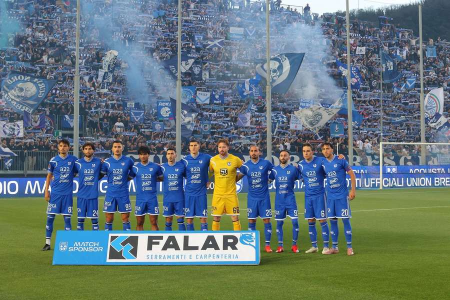 Il Brescia schierato in campo