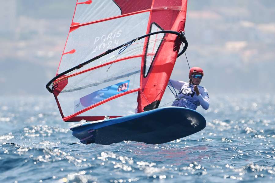 Dominique Stater, la windsurfista entrenada por Pascual