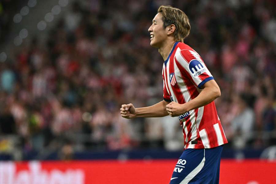 Lee Kang-In célébrant son but, lors de la J1 de Liga contre Malaga. Lee Kang-In célébrant son but, lors de la J1 de Liga contre Malaga.