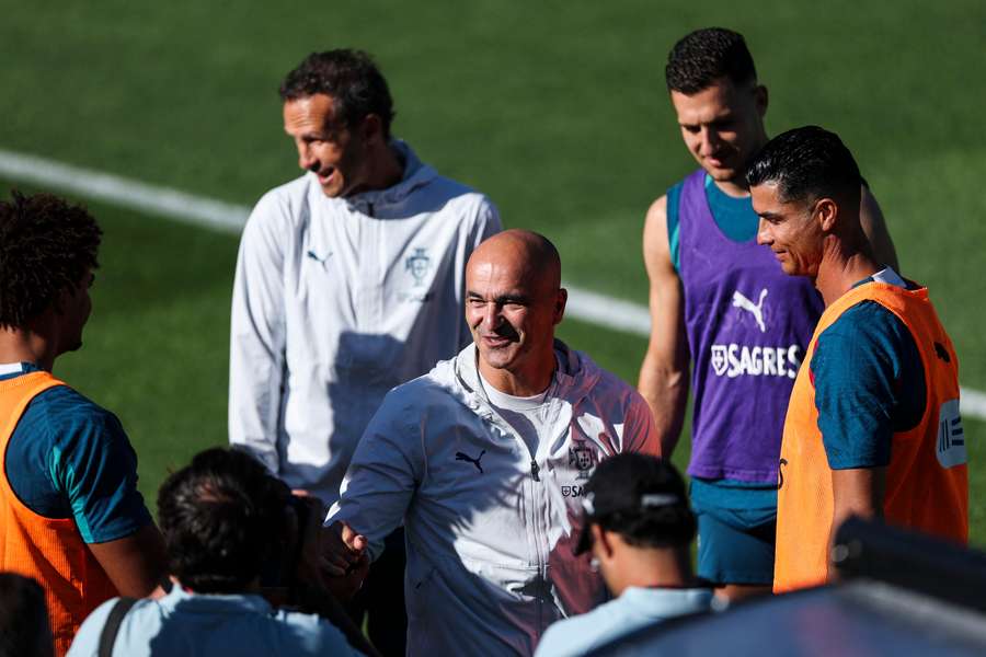 Roberto Martínez lidera equipa das quinas
