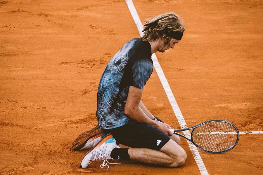 Zverev celebra a conquista após longa paragem por lesão