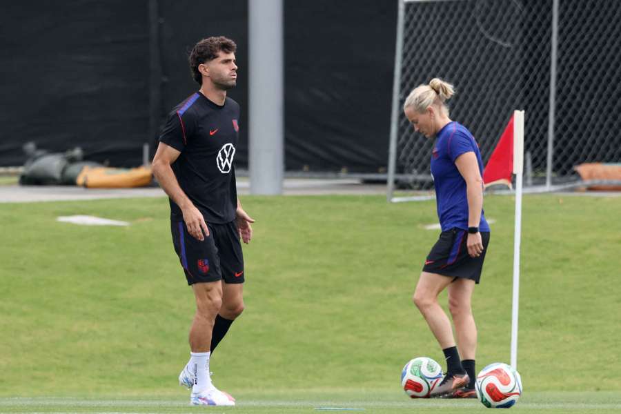 Pulisic wurde im ersten Gruppenspiel zur Halbzeit ausgewechselt Pulisic wurde im ersten Gruppenspiel zur Halbzeit ausgewechselt