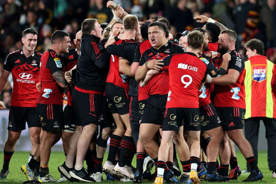 Les Crusaders ont célébré leur victoire convenablement.