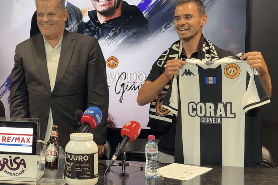 João Gião ao lado de Rui Alves João Gião ao lado de Rui Alves