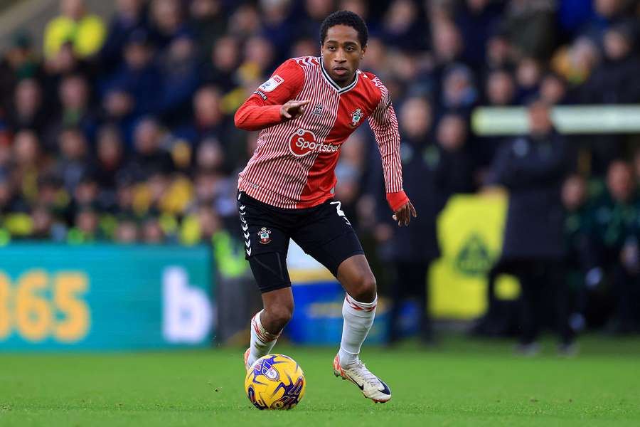 Kyle Walker-Peters during the Sky Bet Championship match between Norwich City and Southampton