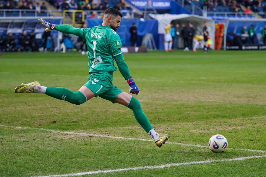 Motor straszy przeniesieniem meczu z Lechem, czy MOSiR zapłaci za nową murawę?