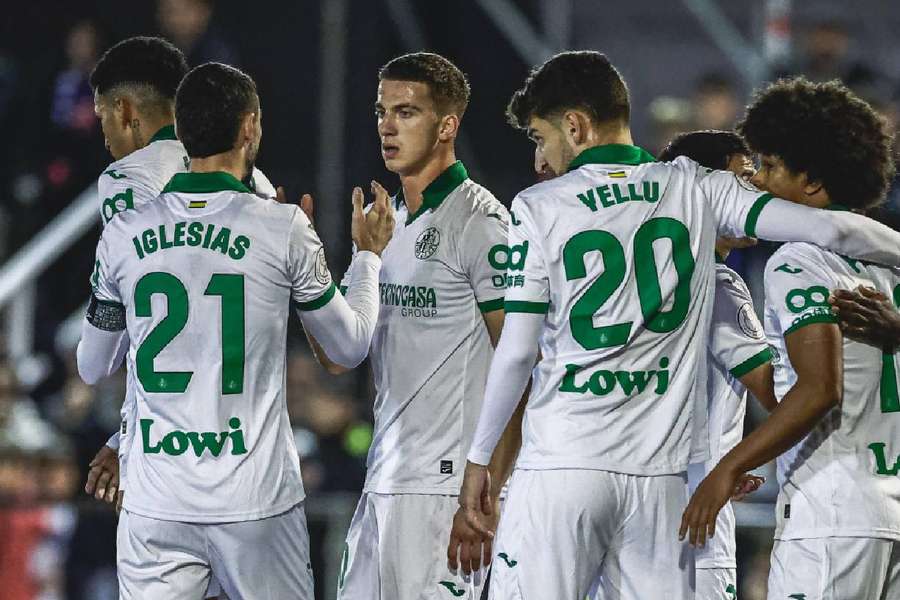 El Getafe celebrando uno de los tantos de Bertug Yildirin