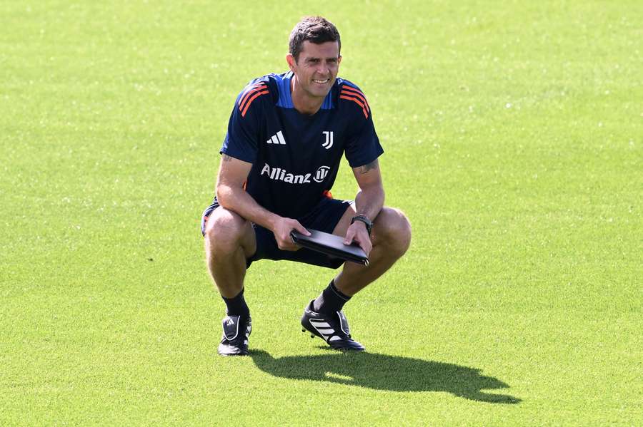 Thiago Motta sul campo d'allenamento