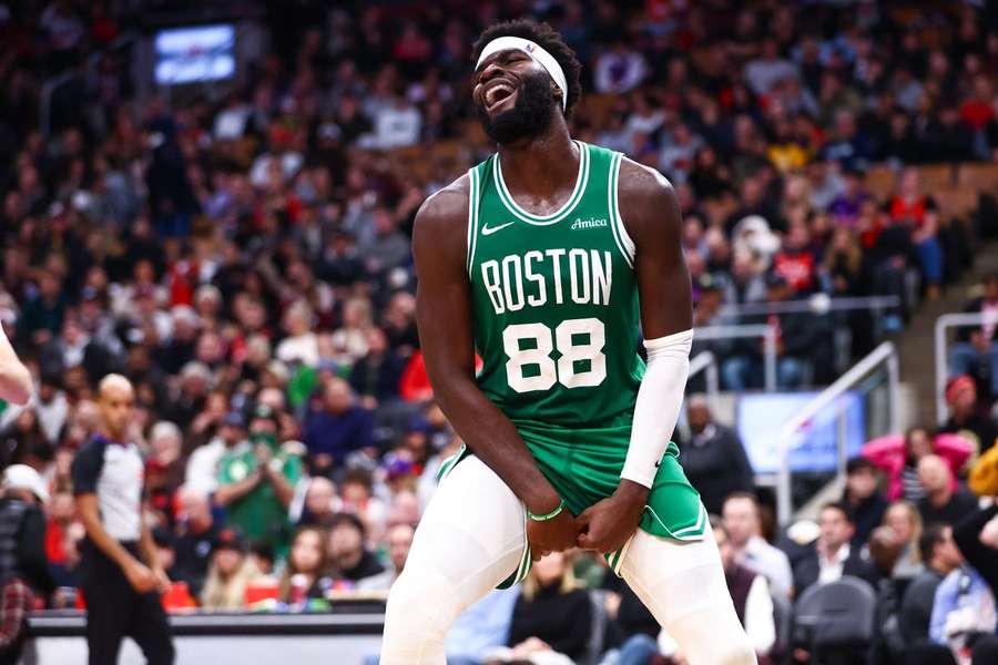 Neemias Queta fez nove pontos e 10 ressaltos Neemias Queta fez nove pontos e 10 ressaltos