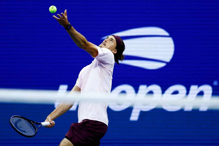 Tenis Flash: Zverev i Chaczanow w półfinale. Rybakina nową numer 1, Sabalenka zagra o finał Tenis Flash: Zverev i Chaczanow w półfinale. Rybakina nową numer 1, Sabalenka zagra o finał