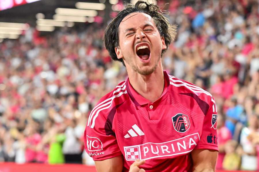Ostrák po dlouhém zranění rozhodl v MLS o vítězství St. Louis.