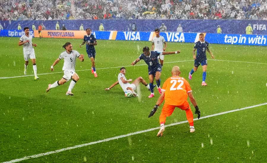 Mbappé verpasste das 2:0 denkbar knapp