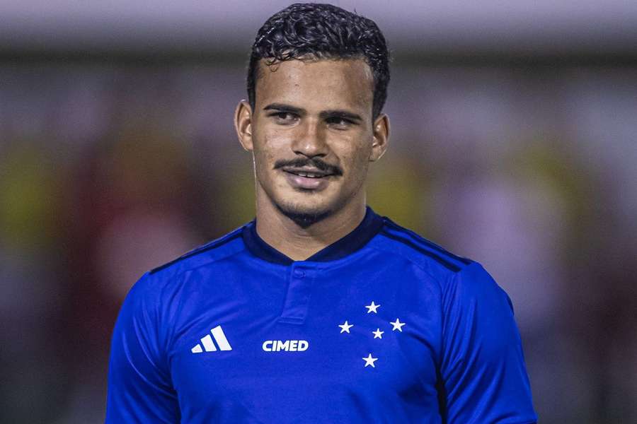 Kaiki, do Cruzeiro, vira alvo do Benfica