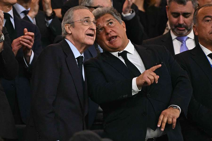 Florentino Pérez e Joan Laporta, durante um Clássico no Bernabéu