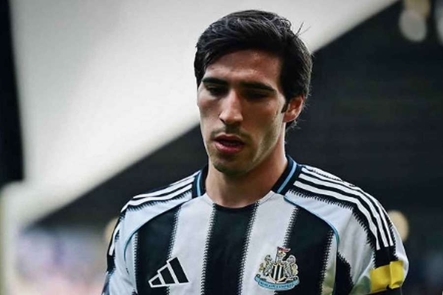 Opora anglického Newcastlu a italské reprezentace Sandro Tonali Opora anglického Newcastlu a italské reprezentace Sandro Tonali