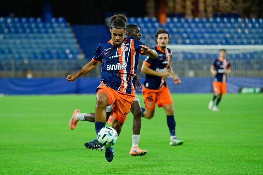 Montpellier s'installe provisoirement en tête de la Ligue 2 Montpellier s'installe provisoirement en tête de la Ligue 2