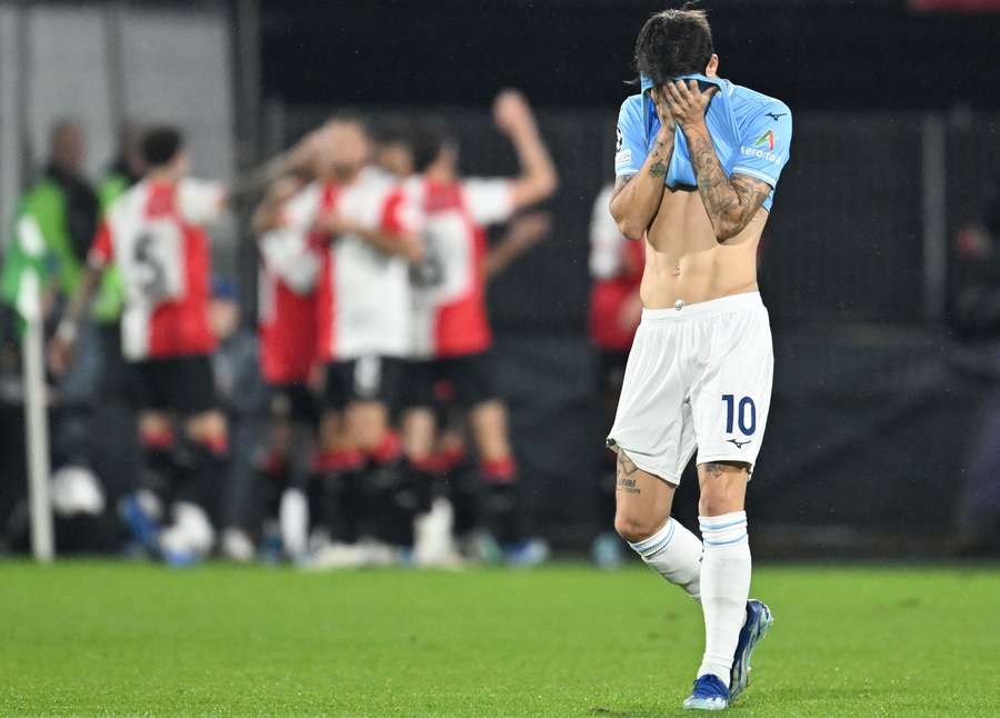 Lazio não esboçou reação diante do Feyenoord