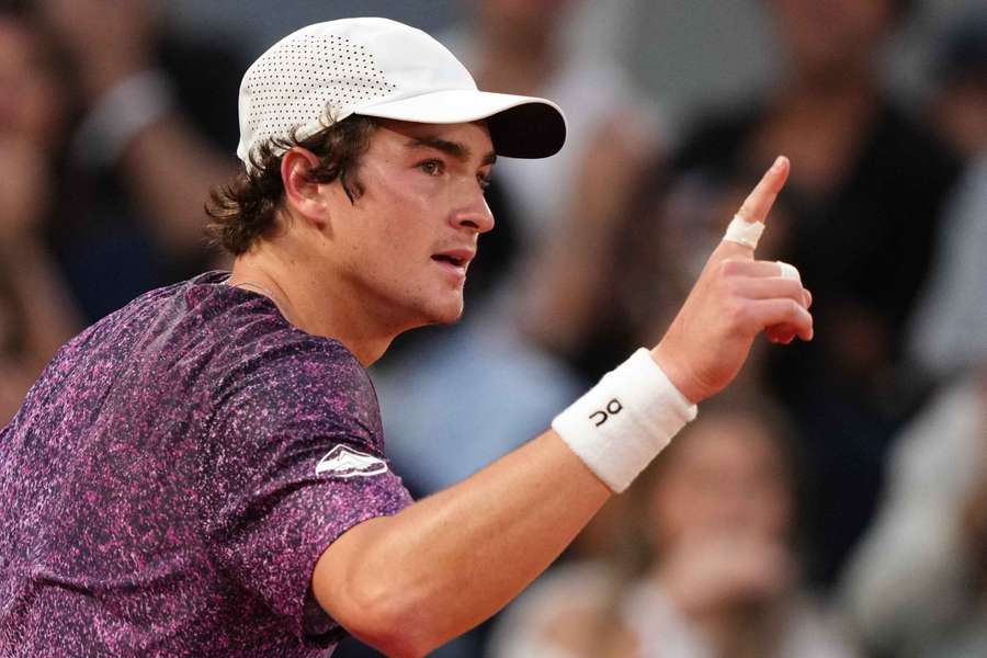 Joao Fonseca reacts during Casper Ruud match at 2026 French Open