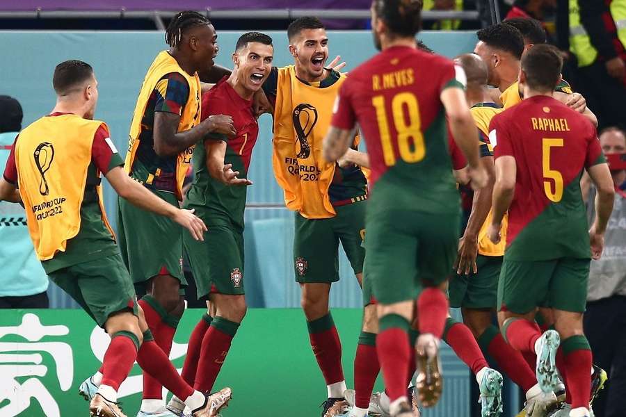 Portugalci môžu spečatiť postup do osemfinále, musia poraziť Uruguaj