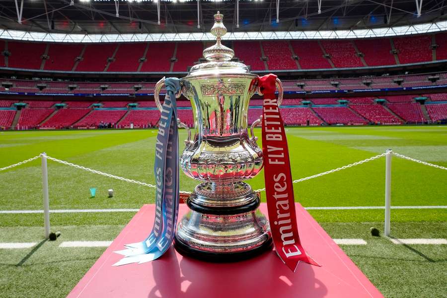 Troféu da FA Cup será entregue em Wembley no dia 25 de maio