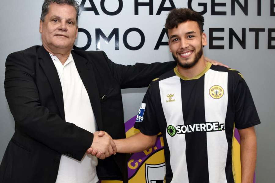 Raimar Lopes com as cores do Nacional