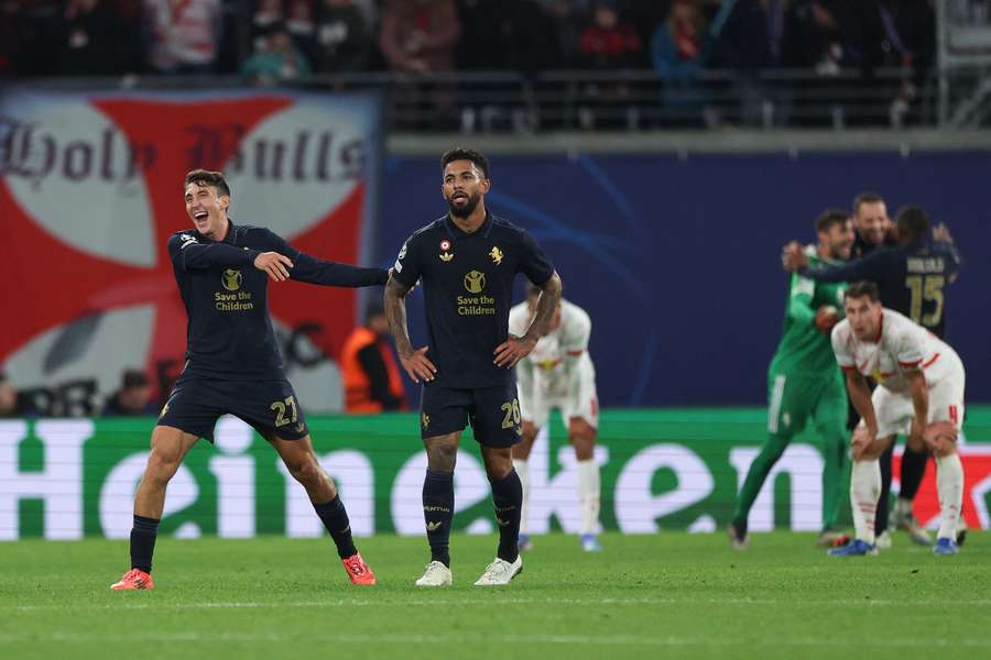 Cambiaso e Douglas Luiz con  la Juve in Champions League