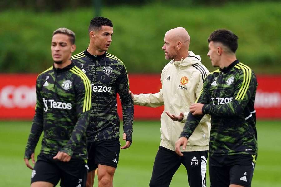 Cristiano Ronaldo et Erik ten Hag à l'entraînement le 26 octobre.