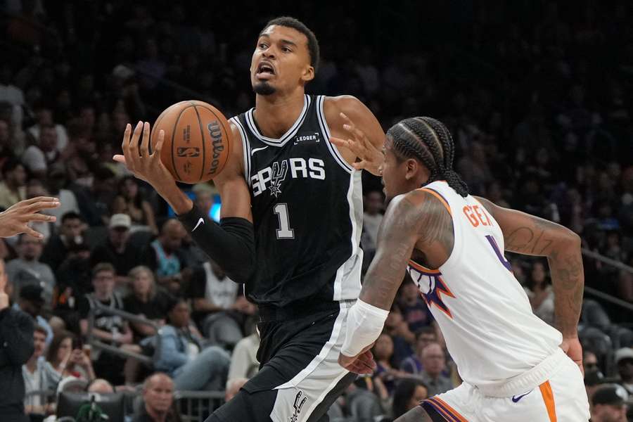 Victor Wembanyama contre les Suns.