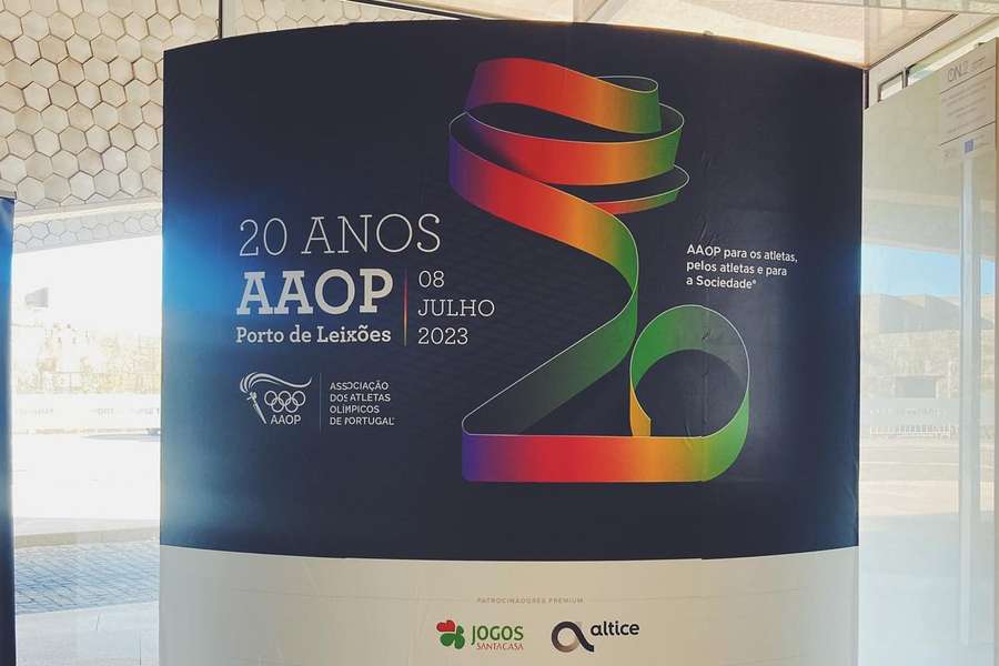 Cerimónia serviu para celebrar os 20 anos da AAOP