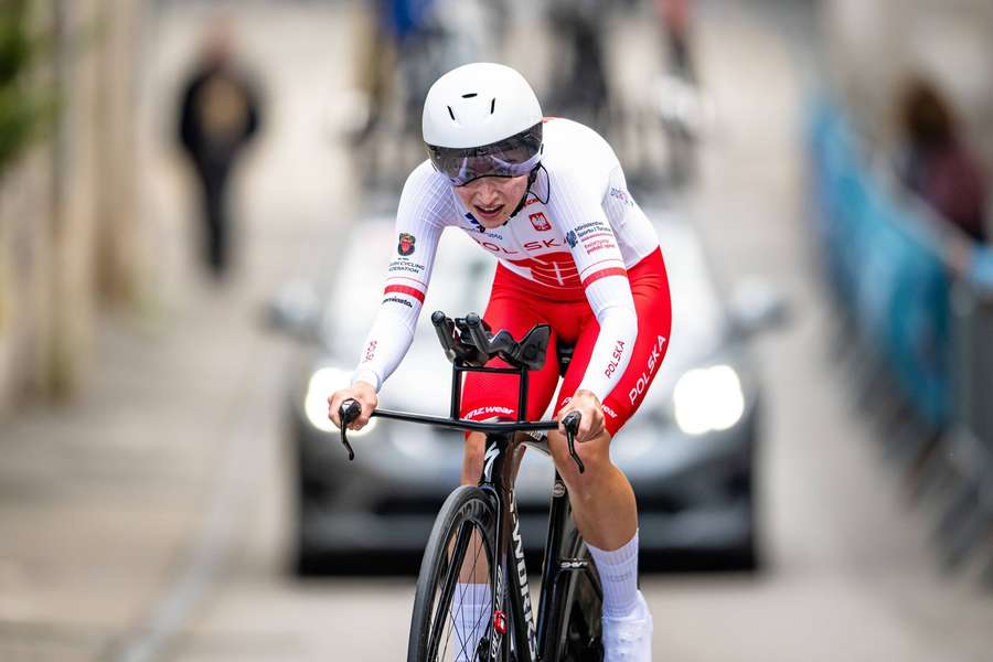 Brązowy medal sztafety mieszanej juniorów podczas kolarskich ME, zwycięstwo Norwegii