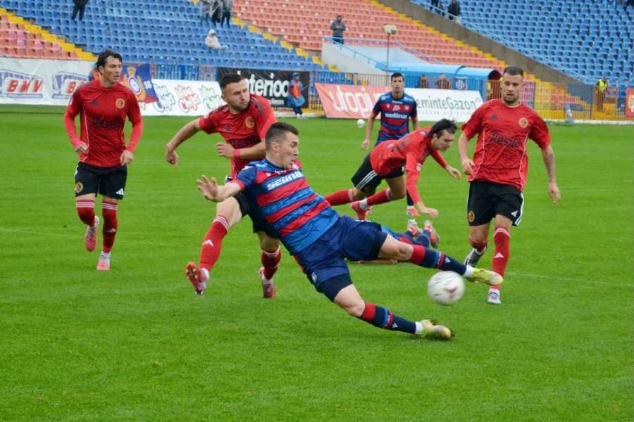 FC Bihor s-a impus cu 2-0 în fața celor de la CSM Reșița, în etapa #11 din Liga 2