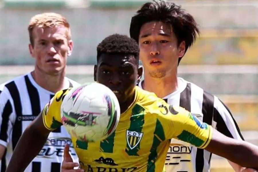Tondela empatou no Algarve
