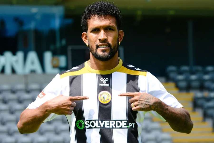 Dyego Sousa fez apenas 151 minutos pelo Nacional