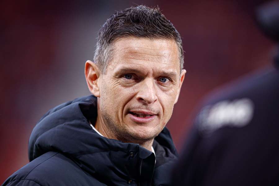 Rogier Meijer blijft nog een jaar langer hoofdtrainer van NEC