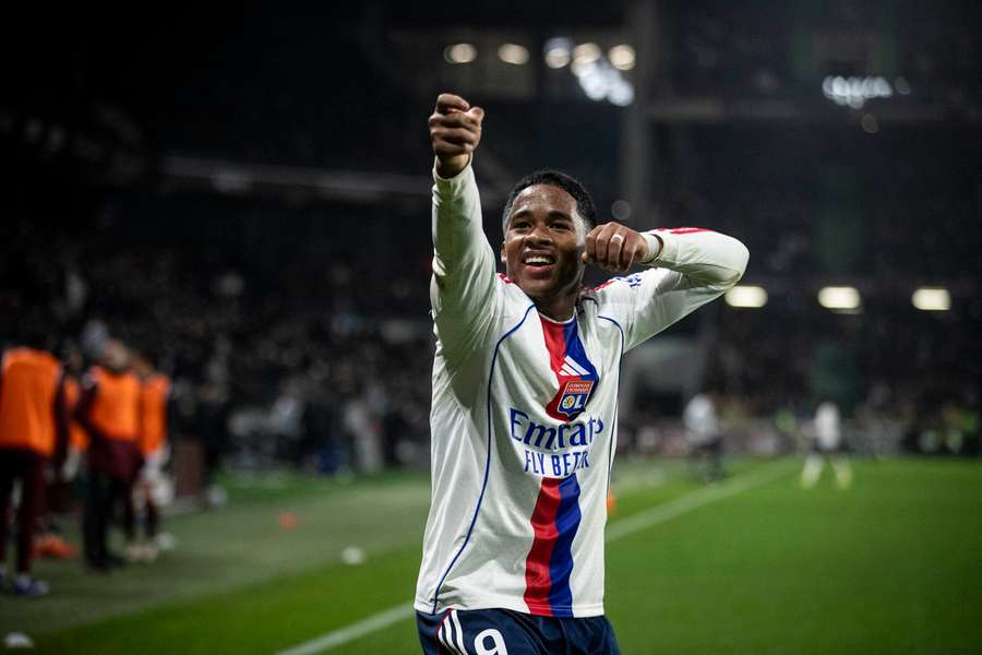 Endrickovi se v Lyonu opravdu daří.